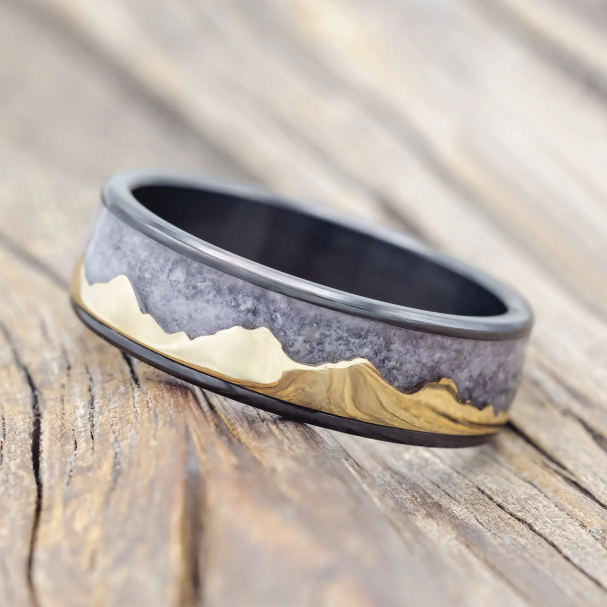 "Helios" - 14K Gold Andes Mountain Range With Crushed Amethyst Inlay Wedding Band - Black Zirconium (8mm) - Size 7