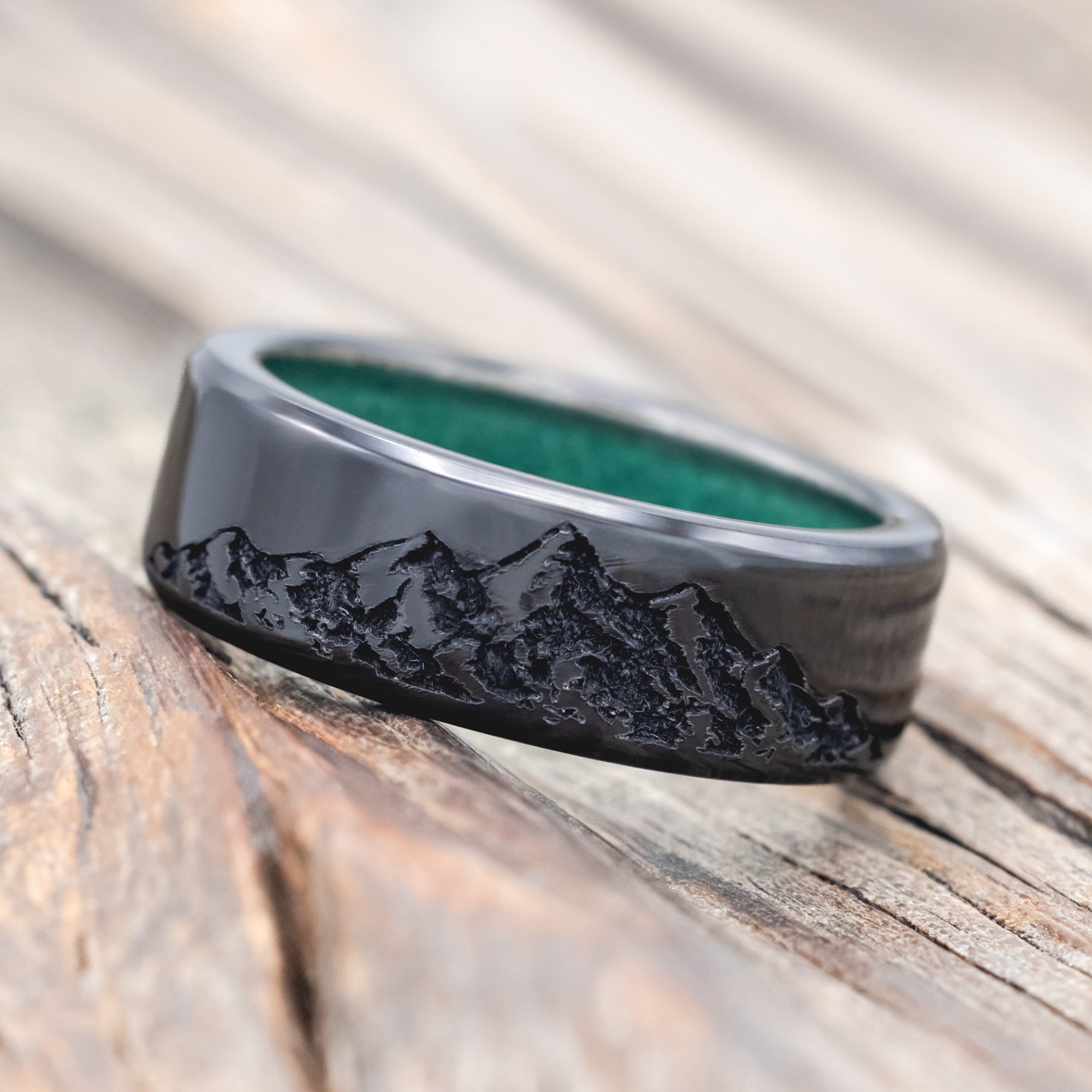 "HORIZON" - MOUNTAIN ENGRAVED WEDDING BAND WITH CUSTOM LINING-Staghead Designs