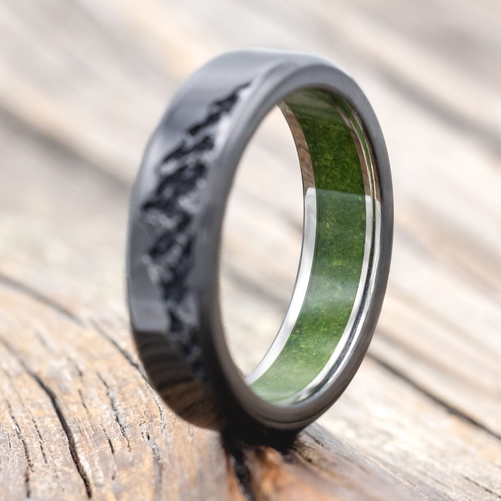 "HORIZON" - MOUNTAIN ENGRAVED WEDDING BAND WITH CUSTOM LINING-Staghead Designs