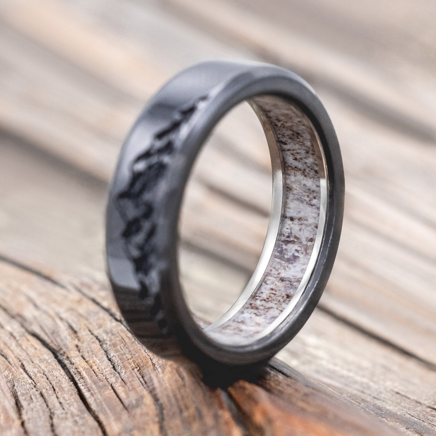 "HORIZON" - MOUNTAIN ENGRAVED WEDDING BAND WITH CUSTOM LINING-Staghead Designs