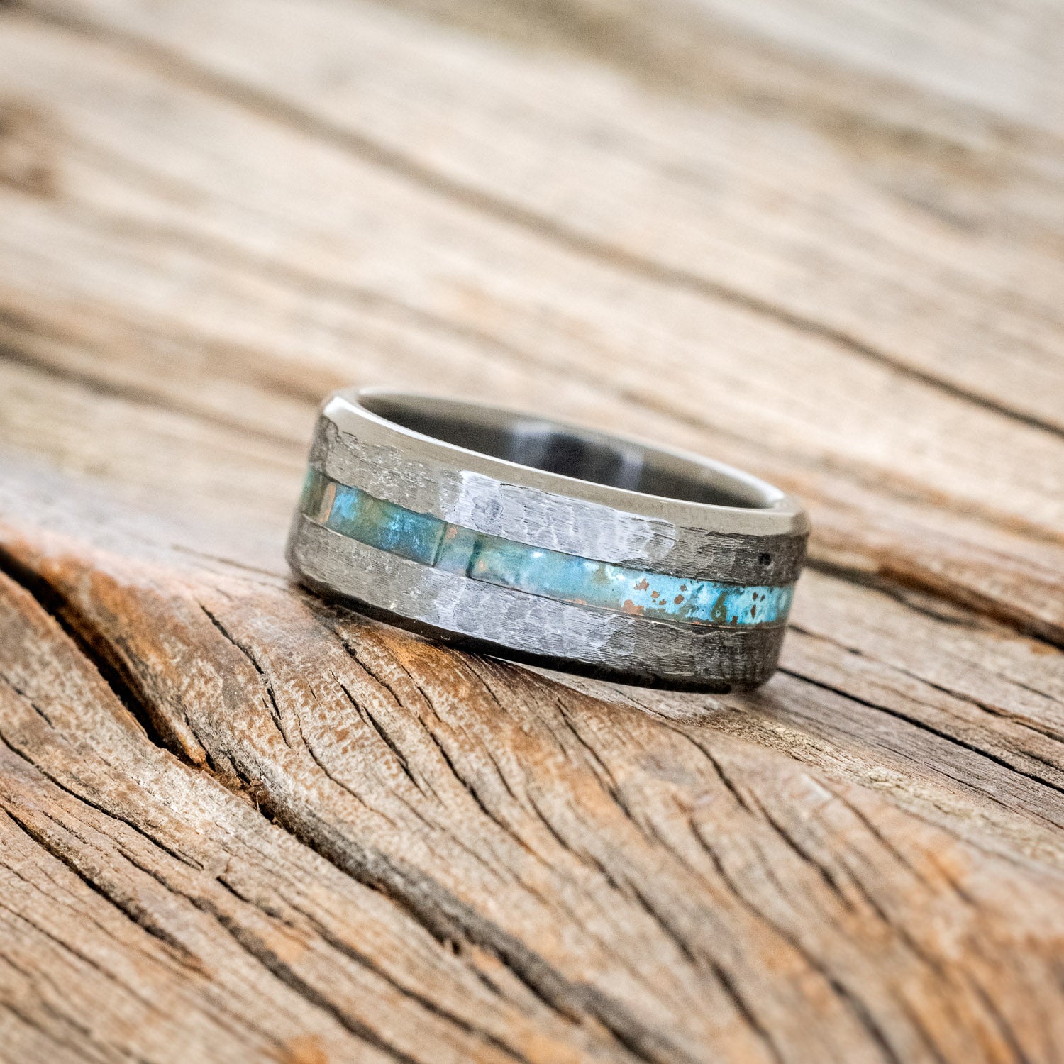 "NIRVANA" - CENTERED PATINA COPPER INLAY WEDDING BAND WITH HAMMERED FINISH-6