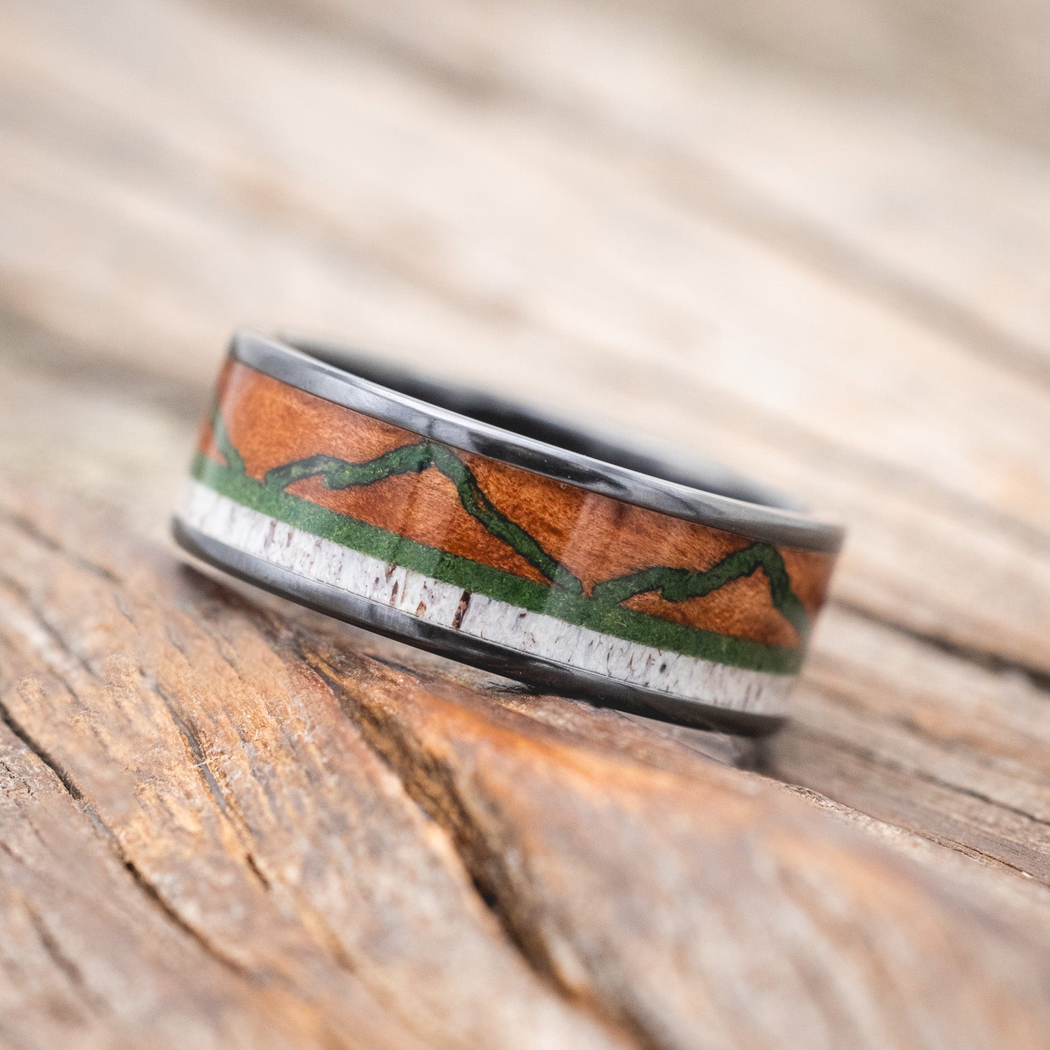 "THE EXPEDITION" - MOUNTAIN ENGRAVED WEDDING RING WITH REDWOOD, MOSS & ANTLER-Staghead Designs