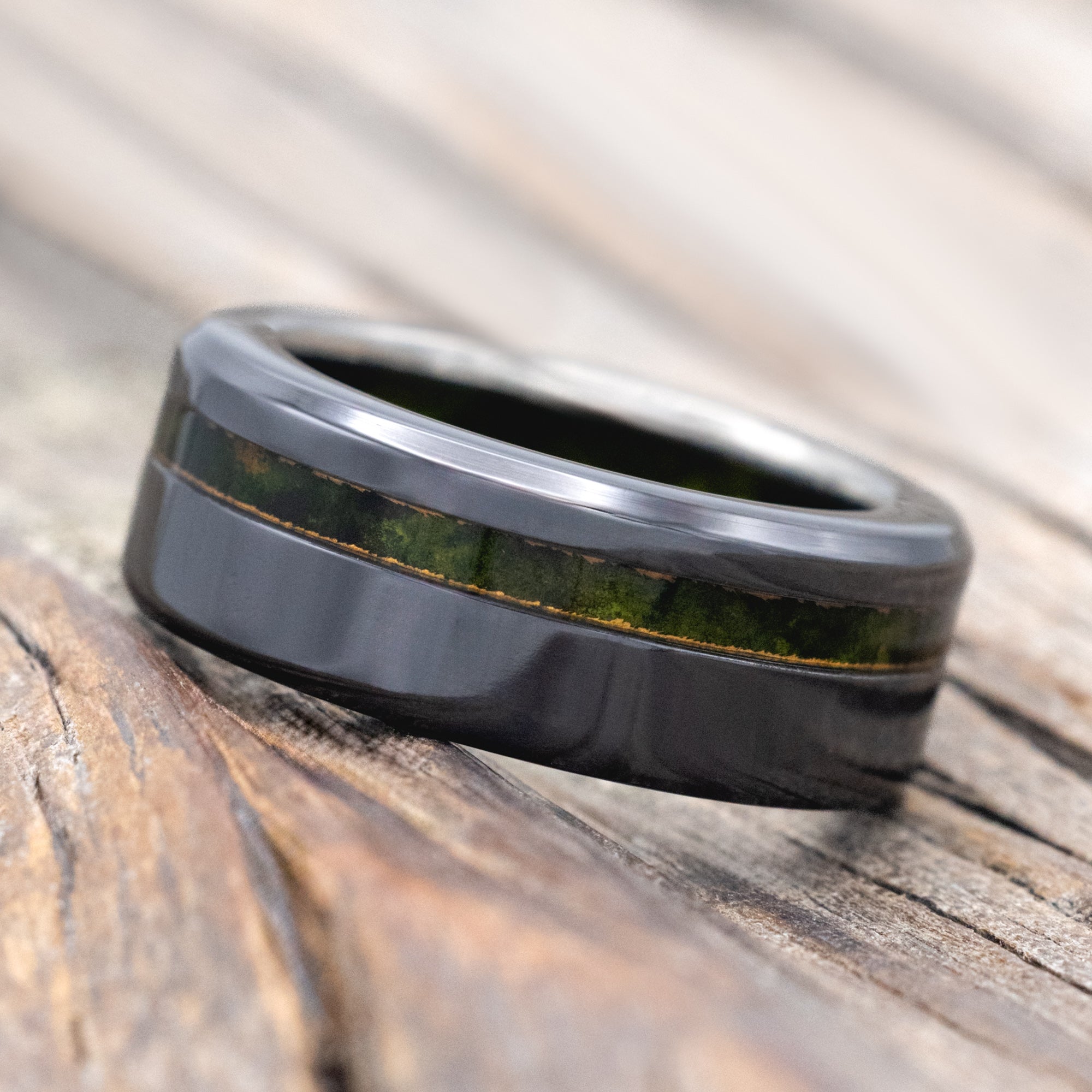 "VERTIGO" - MOSSY PATINA COPPER INLAY & LINING WEDDING RING-Staghead Designs