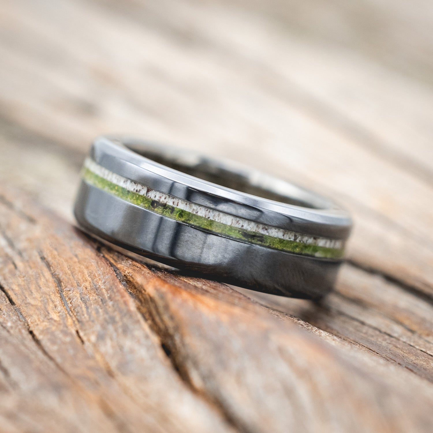 "VERTIGO" - MOSS & ANTLER INLAYS WITH SAND LINING WEDDING MATCHING SET-Staghead Designs