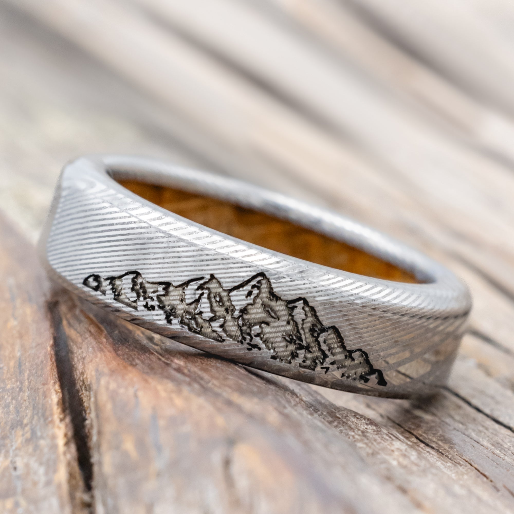"HORIZON" - MOUNTAIN ENGRAVED WEDDING BAND WITH CUSTOM LINING-Staghead Designs