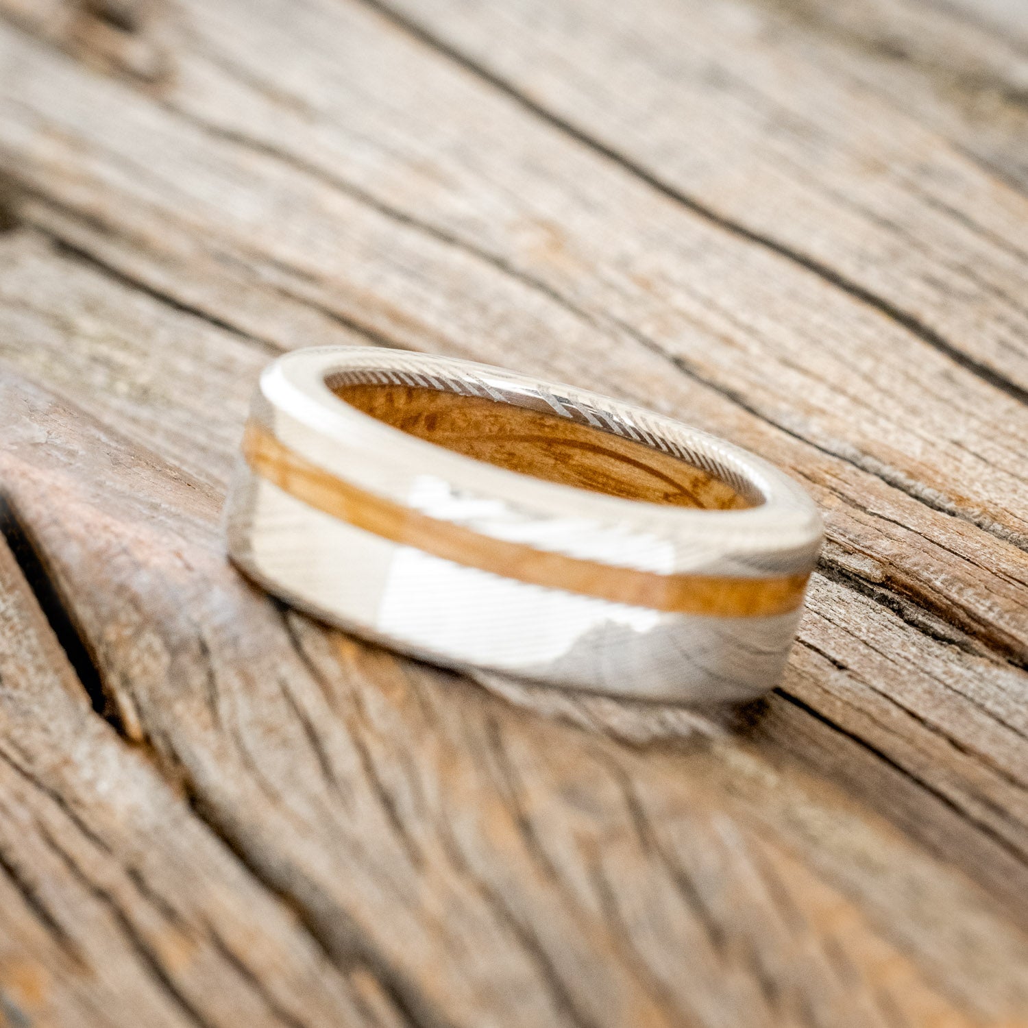 "VERTIGO" - WHISKEY BARREL OAK INLAY & LINING WEDDING RING-11