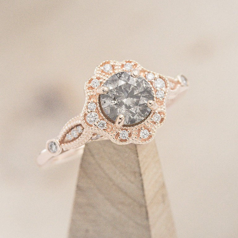 "EILEEN" - ROUND CUT ENGAGEMENT RING WITH DIAMOND ACCENTS & TRACER-Staghead Designs