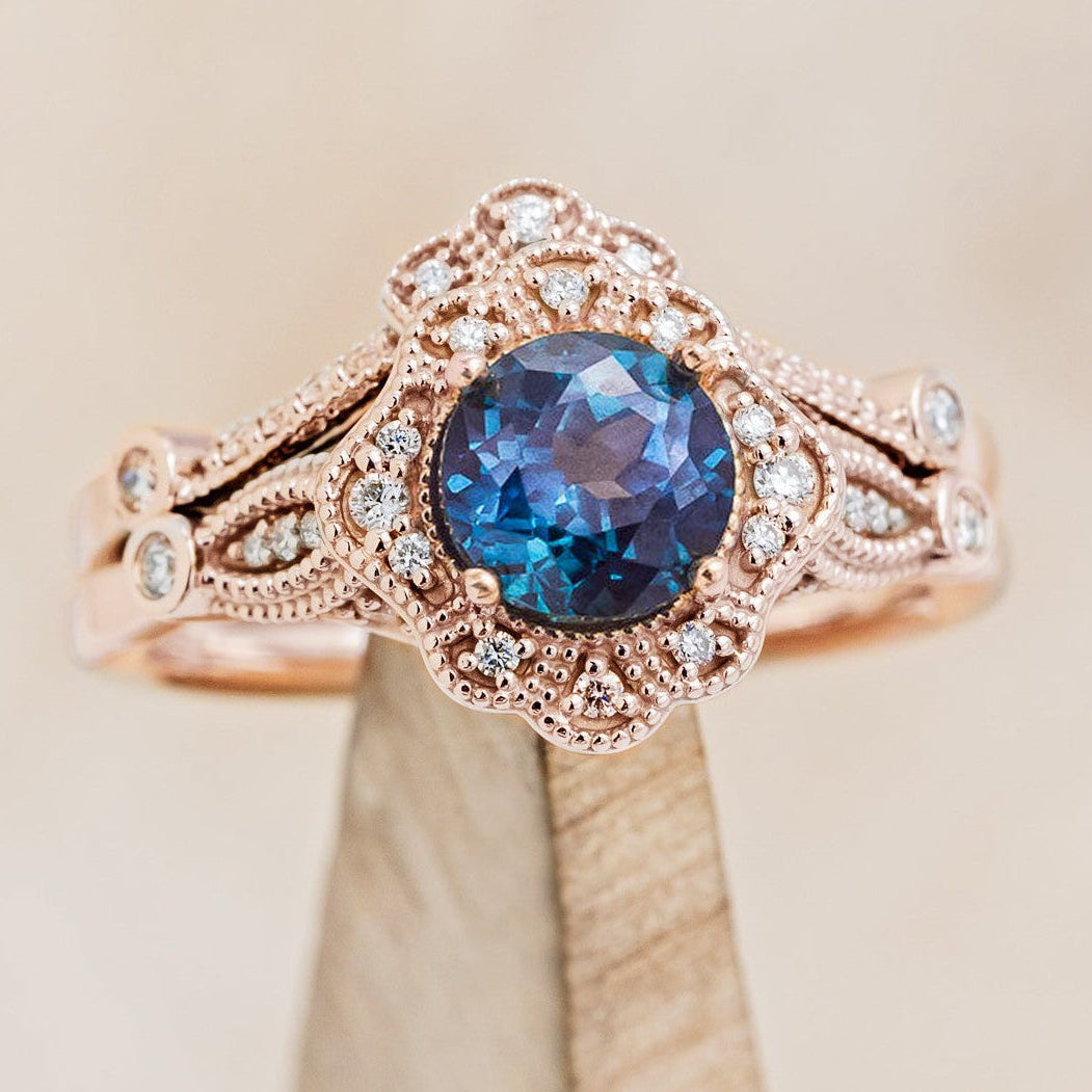 "EILEEN" - ROUND CUT ENGAGEMENT RING WITH DIAMOND ACCENTS & TRACER-Staghead Designs