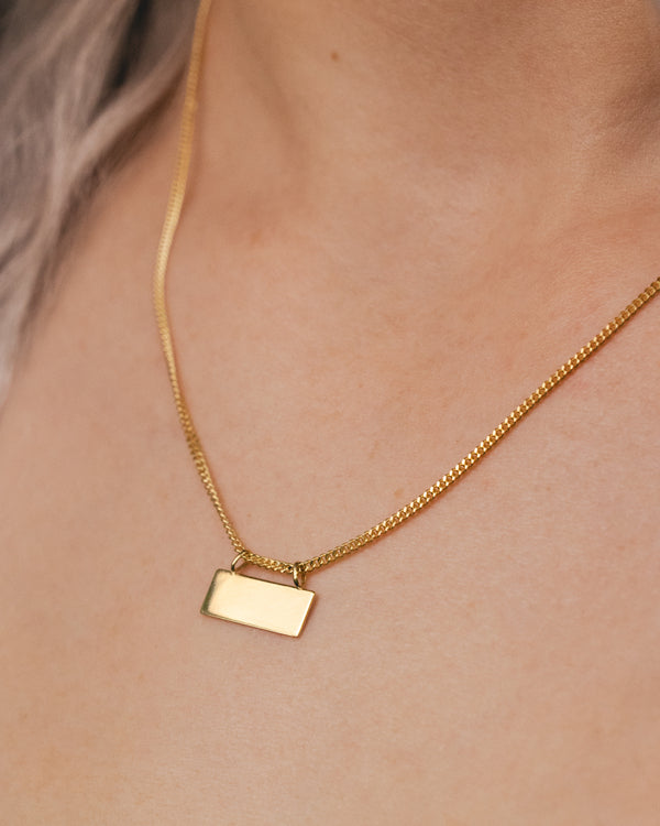 ENGRAVABLE PLATE OPEN CURB CHAIN NECKLACE IN 14K YELLOW GOLD-5