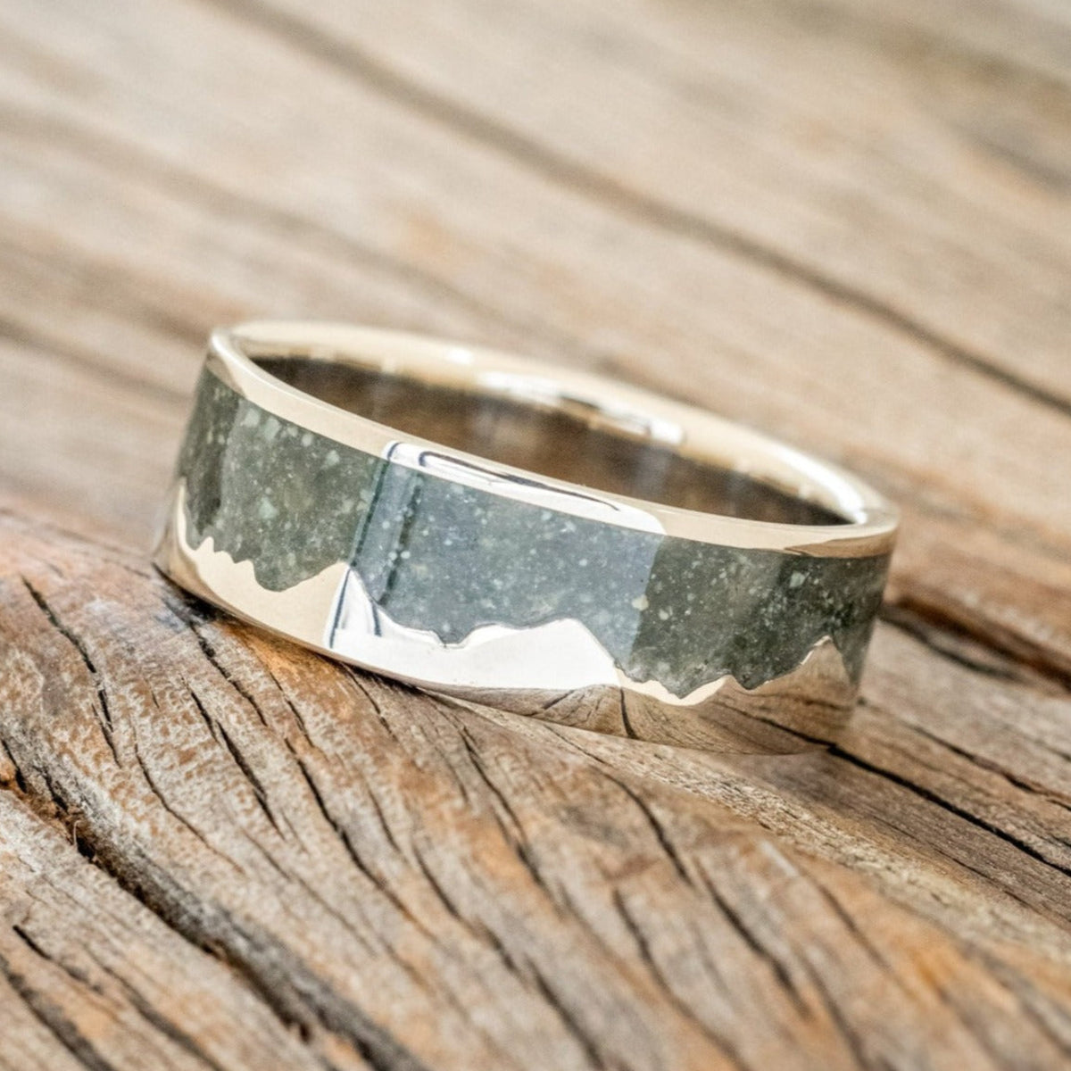 "HELIOS" - CRUSHED MOSS AGATE MOUNTAIN RANGE WEDDING BAND-1