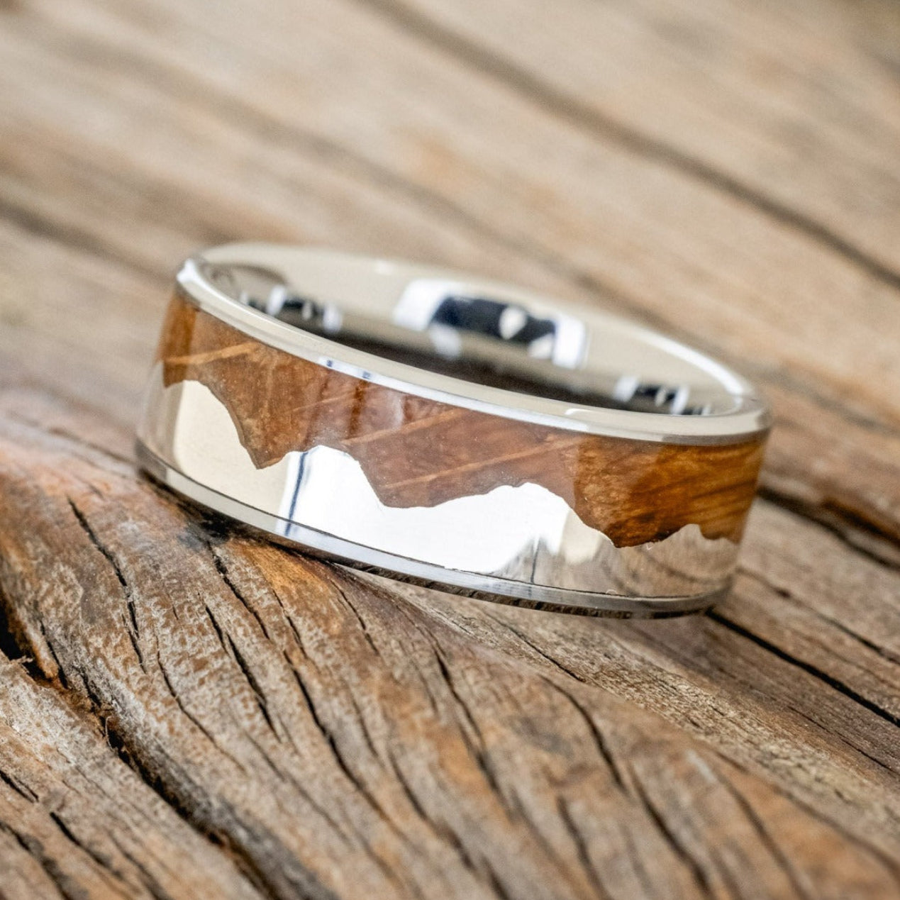 "HELIOS" - WHISKEY BARREL OAK & SILVER MOUNTAIN RANGE WEDDING BAND-5