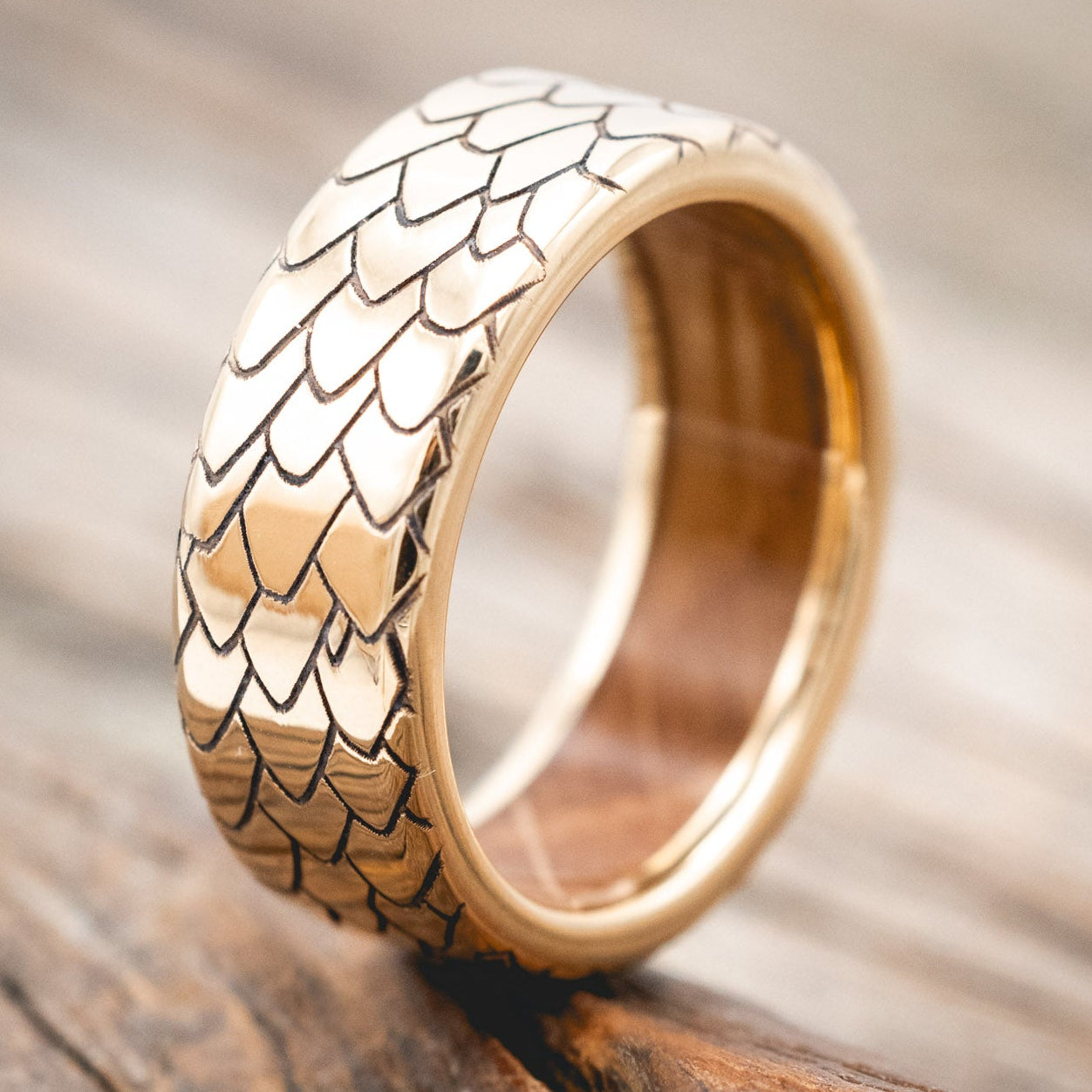 "ECHO" - DRAGON SCALE WEDDING RING FEATURING A WHISKEY BARREL OAK LINING-Staghead Designs