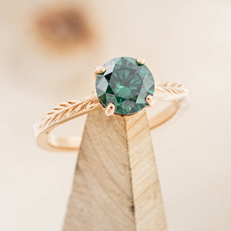 "HOPE" - ROUND CUT MEDEINA GREEN MOISSANITE SOLITAIRE ENGAGEMENT RING WITH FEATHER ACCENTS-1