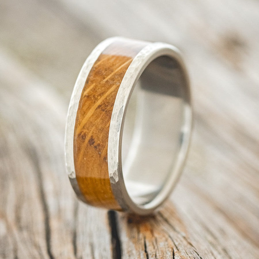 "KALDER" - WHISKEY BARREL OAK WEDDING BAND WITH HAMMERED FINISH-1