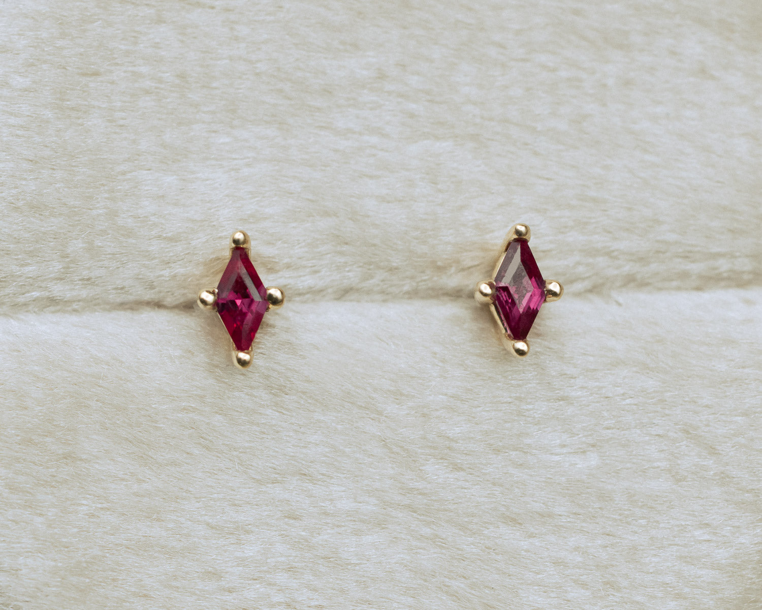 KITE CUT LAB-GROWN RUBY STUD EARRINGS-Staghead Designs
