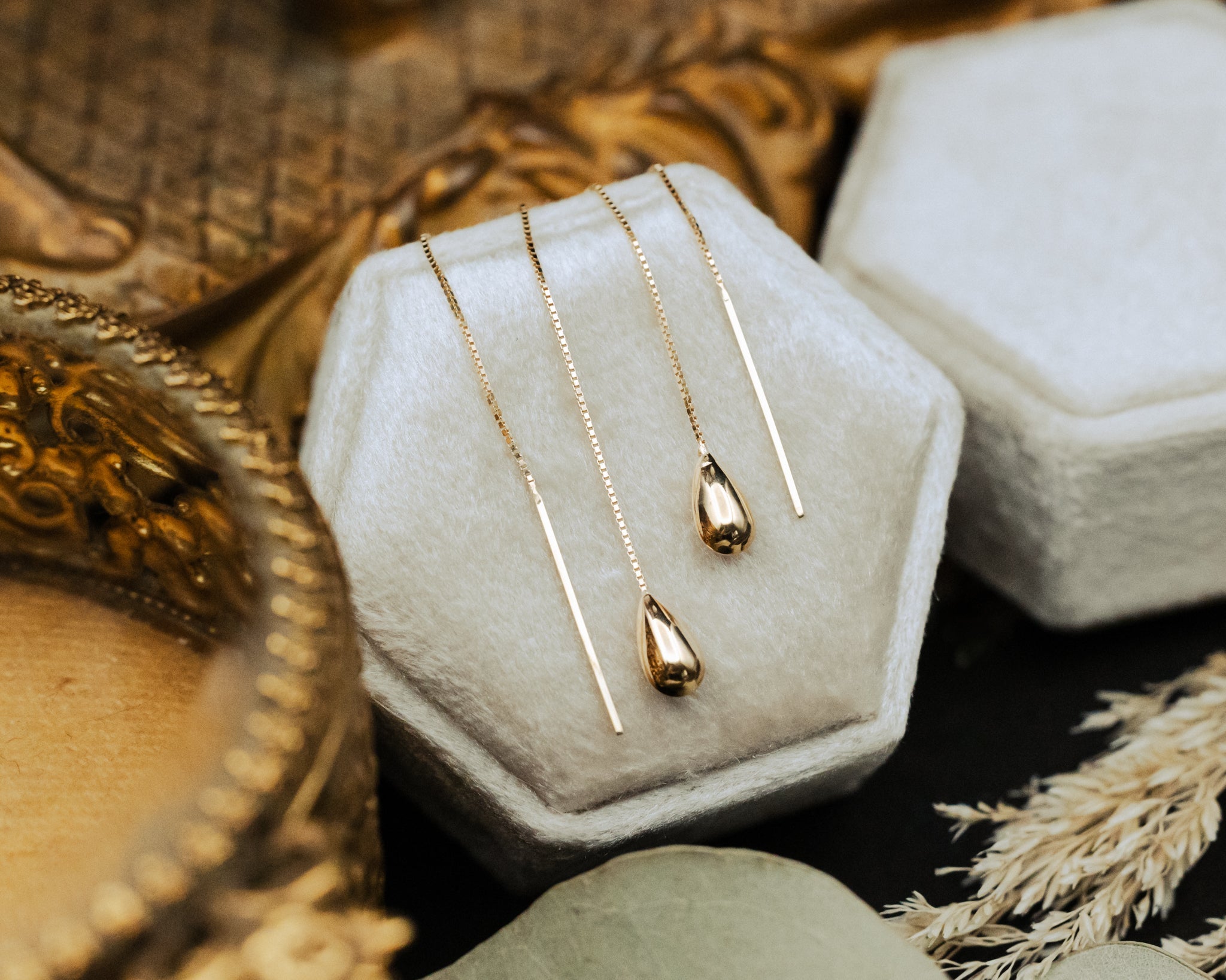 MINI TEARDROP THREADER EARRINGS IN 14K YELLOW GOLD-1