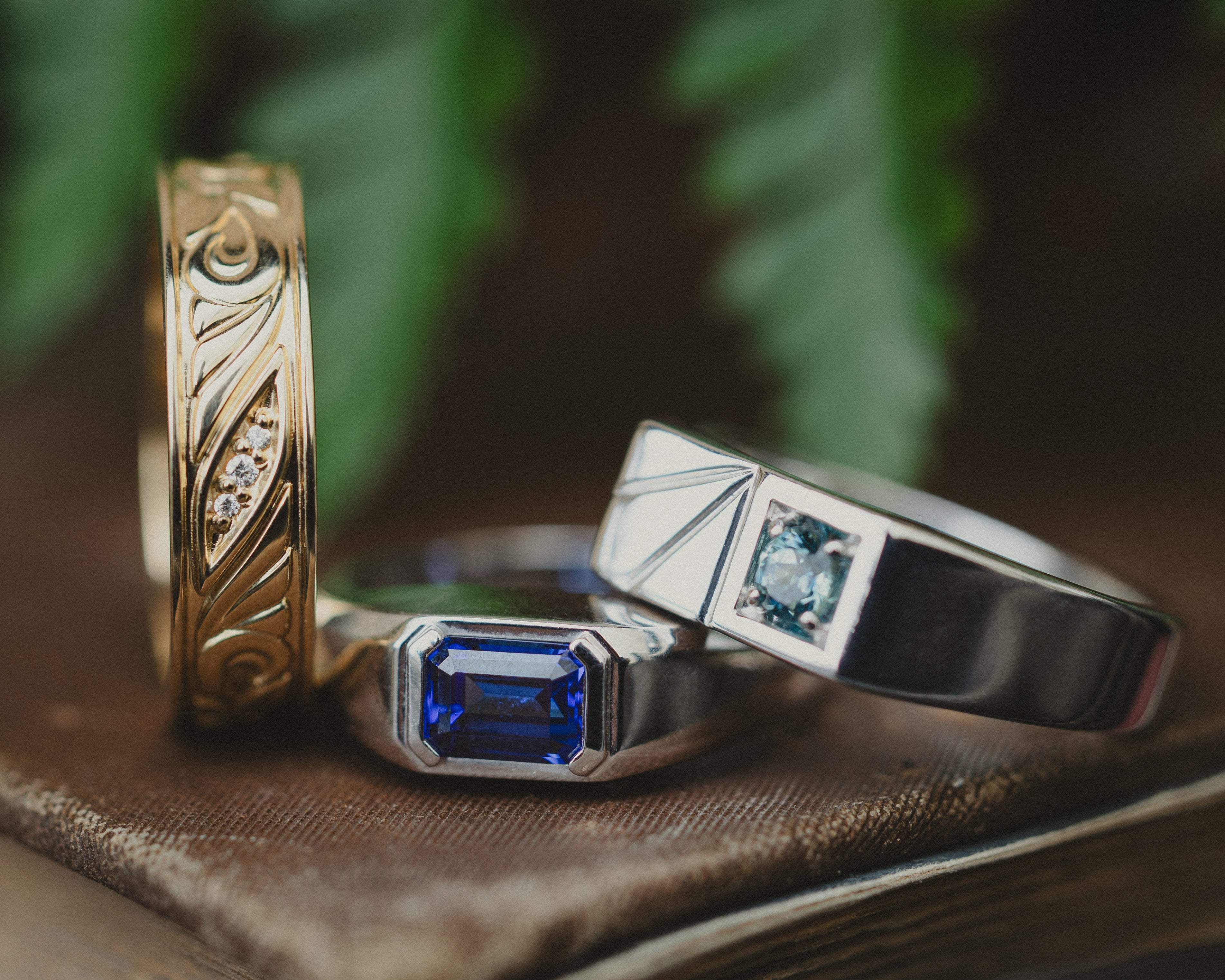 "ARTHUR" - BEZEL SET LAB-GROWN SAPPHIRE WEDDING BAND-Staghead Designs