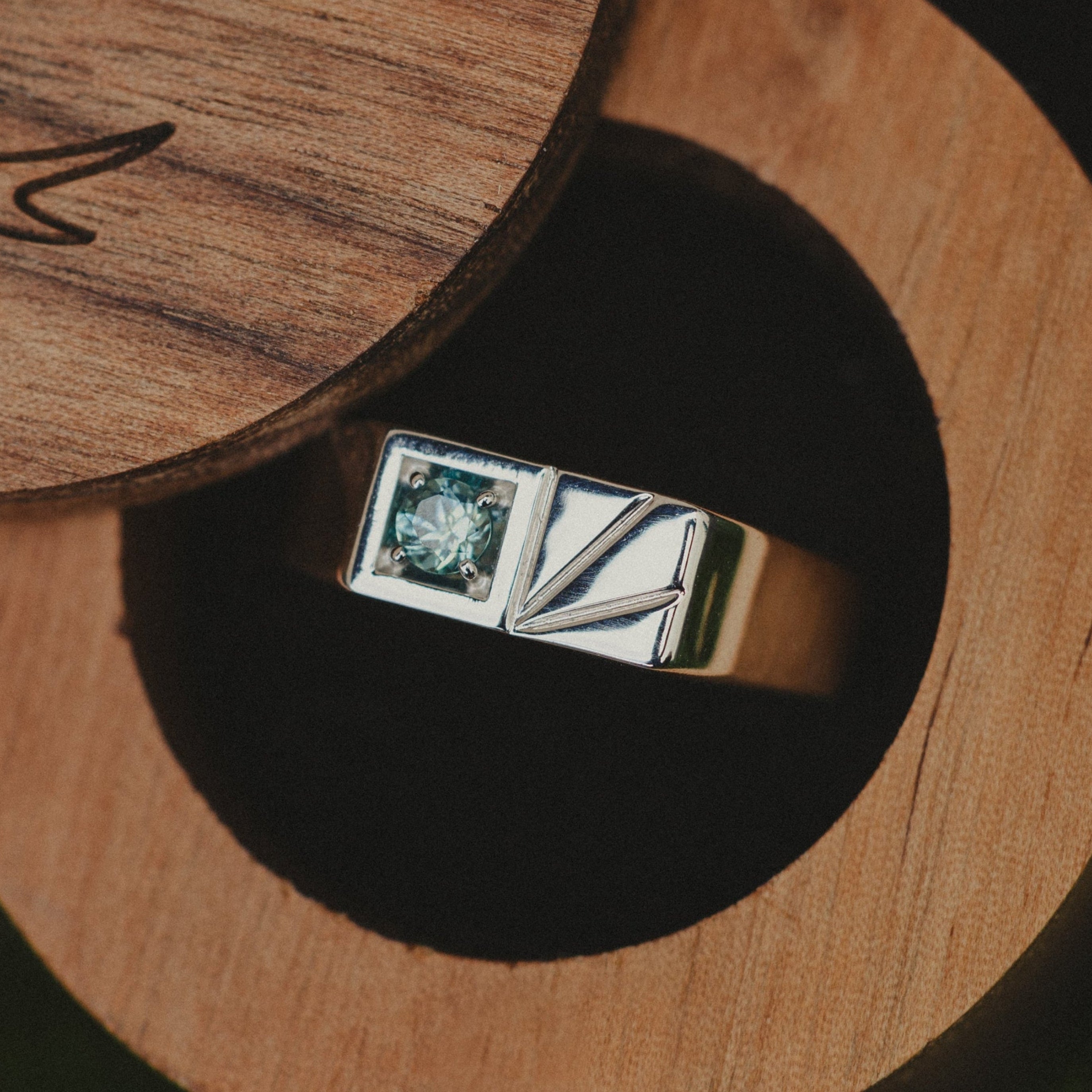 MEN'S MONTANA SAPPHIRE ENGAGEMENT RING-12