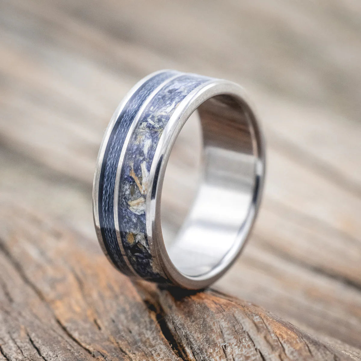 "RAPTOR" - BLUEBELL PETALS & GREY FISHING LINE INLAY WEDDING RING - TITANIUM - SIZE 9 1/2-Staghead Designs