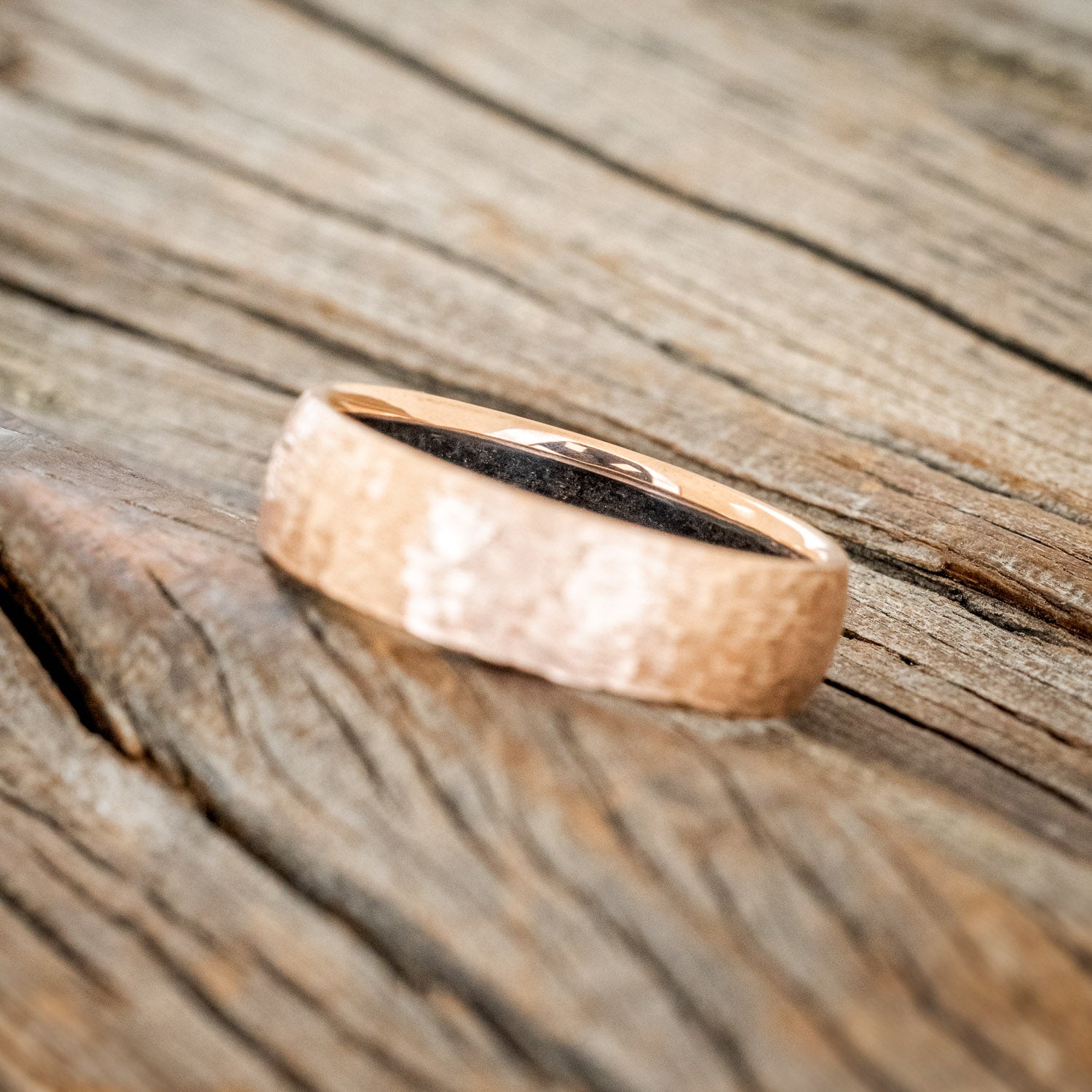 BLACK ONYX LINED WEDDING BAND WITH A HAMMERED FINISH-5