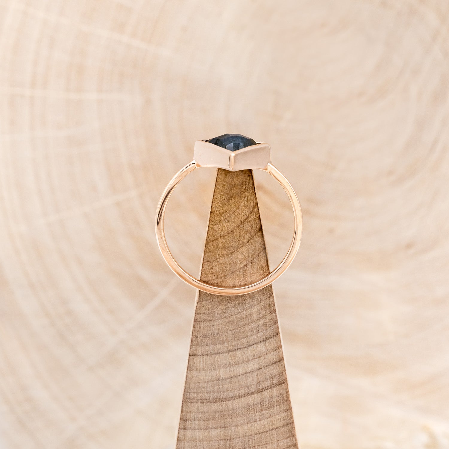 "JENNY FROM THE BLOCK" - TRIANGLE LABRADORITE ENGAGEMENT RING WITH V-SHAPED DIAMOND BAND-11