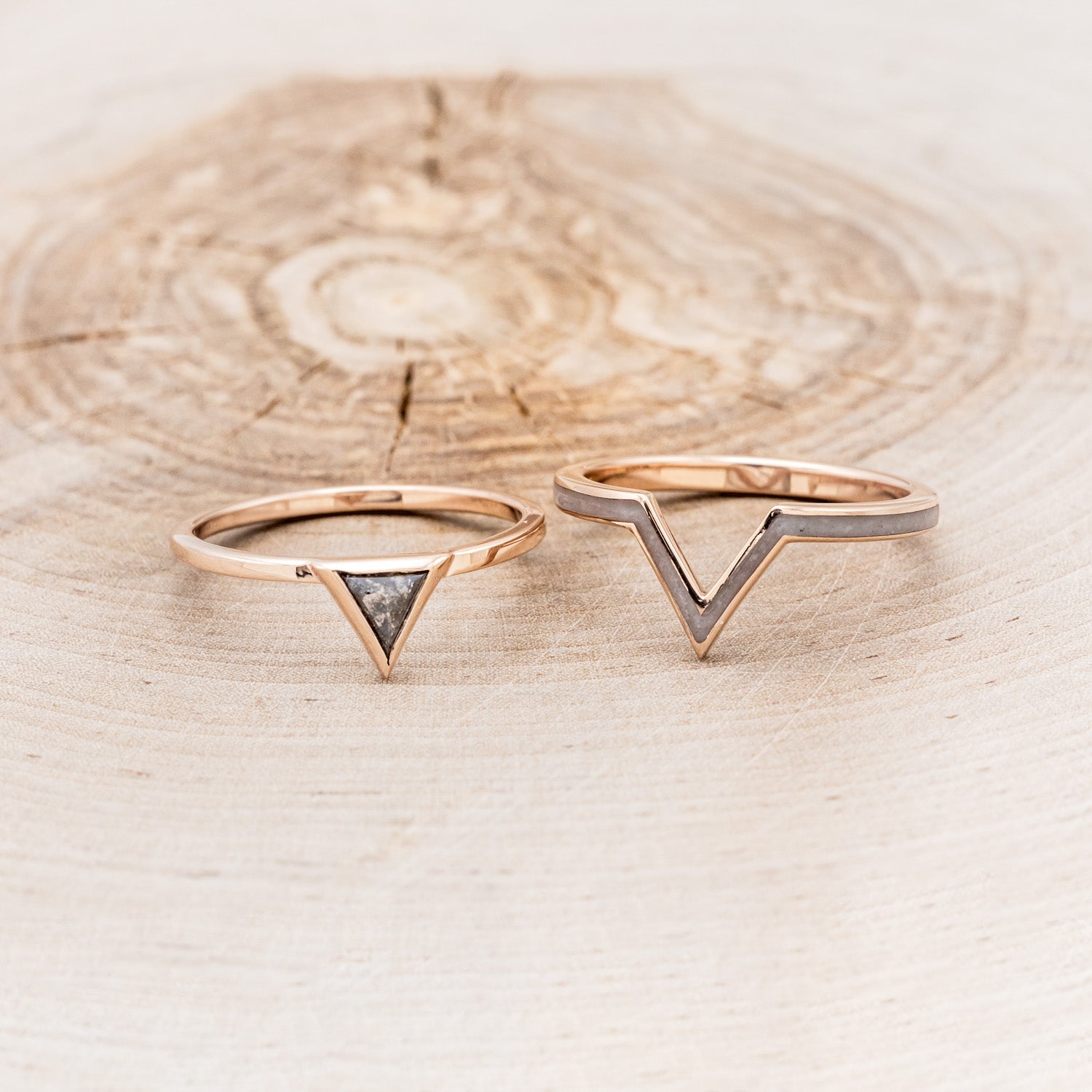 "JENNY FROM THE BLOCK" - TRIANGLE SALT & PEPPER DIAMOND ENGAGEMENT RING WITH GRANITE V-SHAPED TRACER-6