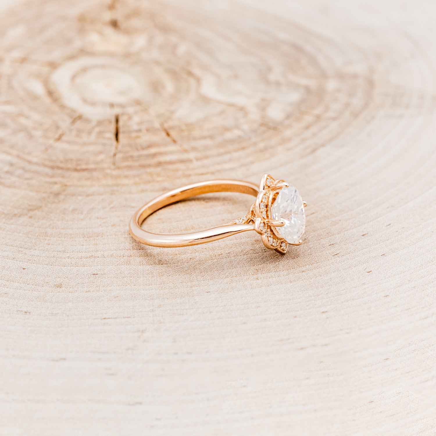 "JANE" - OVAL CUT MOISSANITE ENGAGEMENT RING WITH DIAMOND ACCENTS & TRACER-8