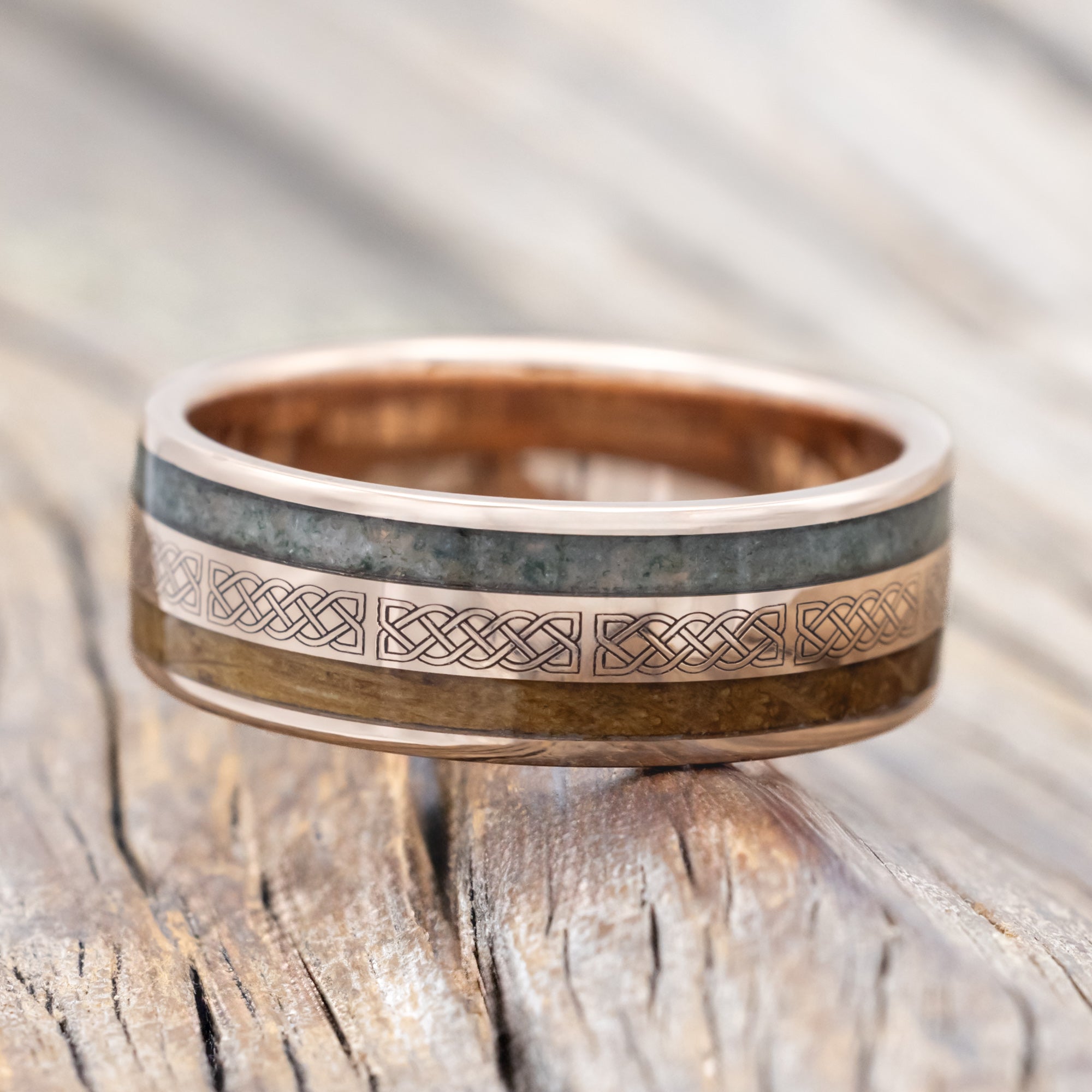 "RYDER" - CELTIC SAILOR'S KNOT ENGRAVED WITH WHISKEY BARREL & MOSS AGATE WEDDING RING-Staghead Designs