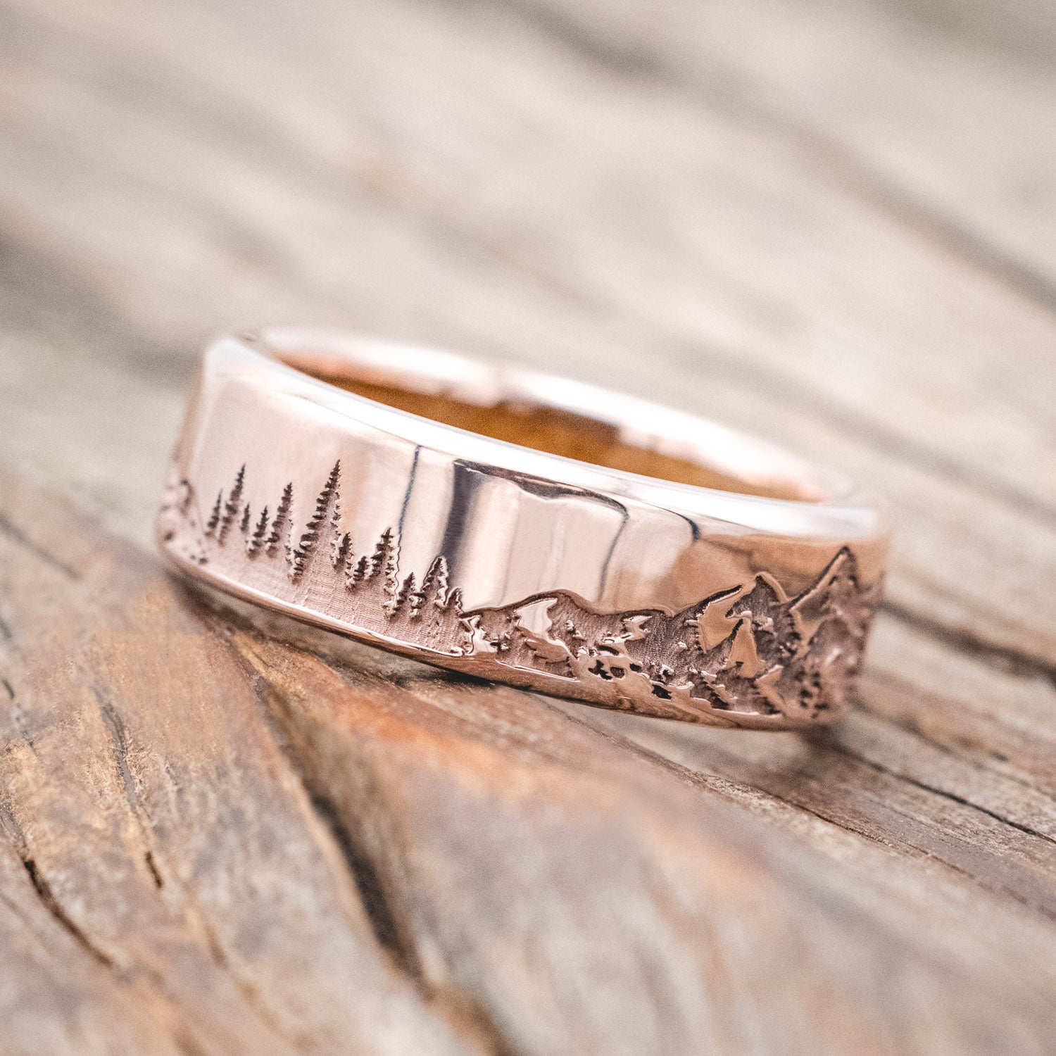 "ROSS" - MOUNTAIN & FOREST ENGRAVED WEDDING BAND WITH WHISKEY BARREL OAK LINING-Staghead Designs