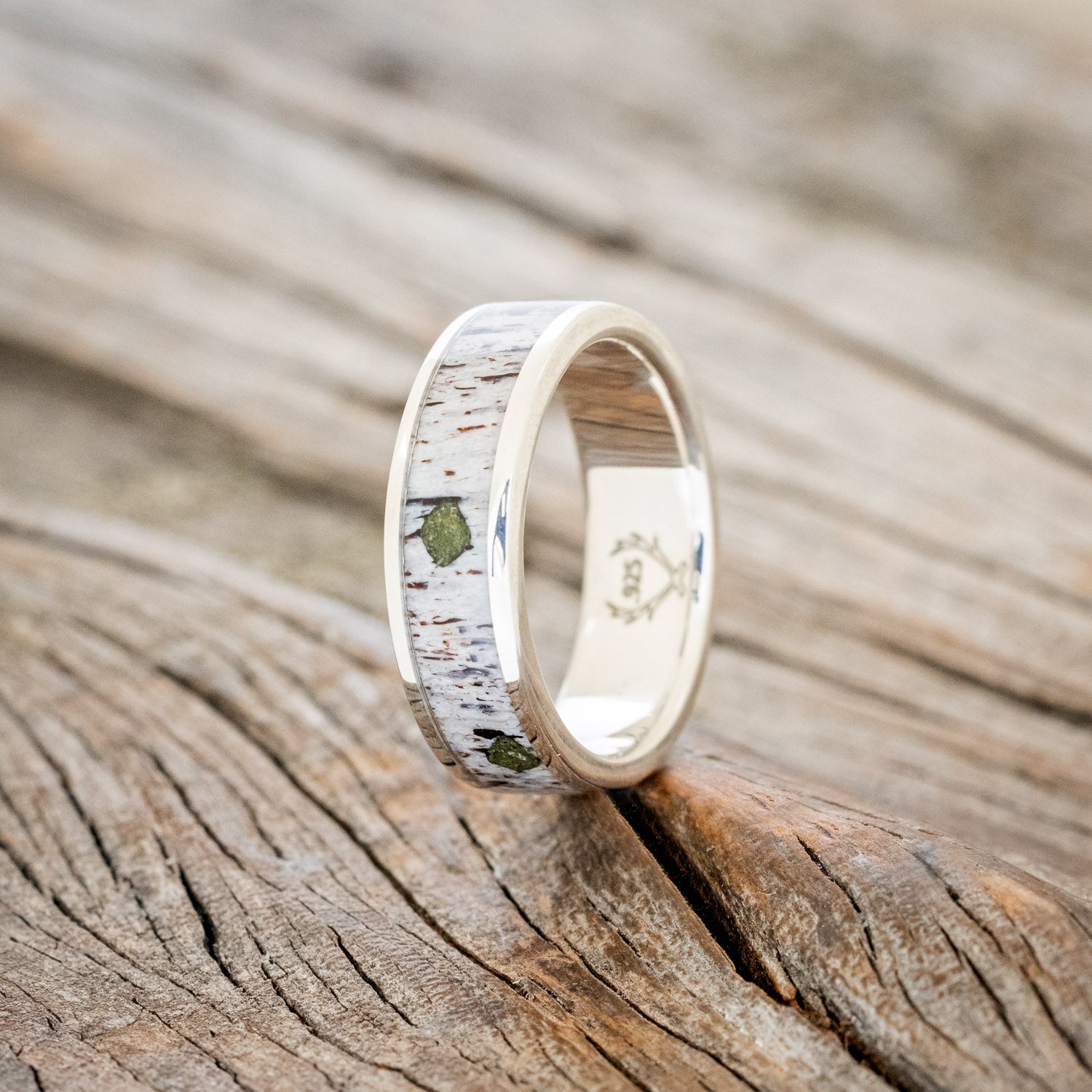 "RAINIER" - MOSS & ANTLER WEDDING BAND-7