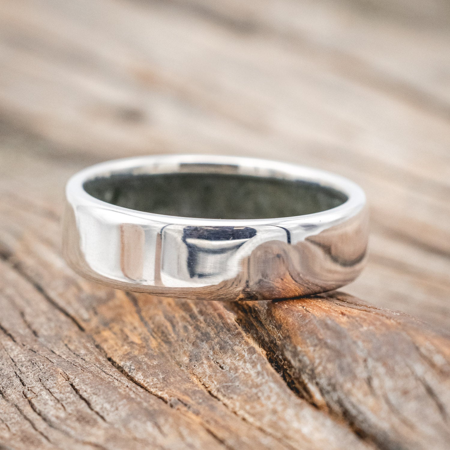 CRUSHED MOSS AGATE LINED WEDDING BAND-Staghead Designs