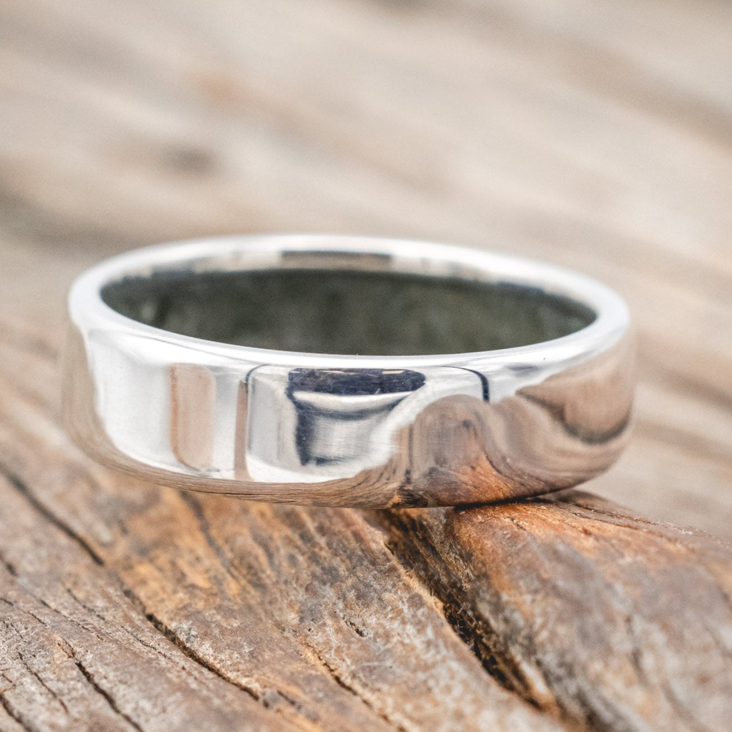 CRUSHED MOSS AGATE LINED WEDDING BAND-Staghead Designs