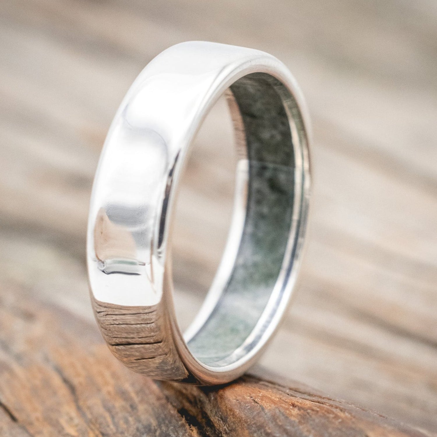 CRUSHED MOSS AGATE LINED WEDDING BAND-Staghead Designs