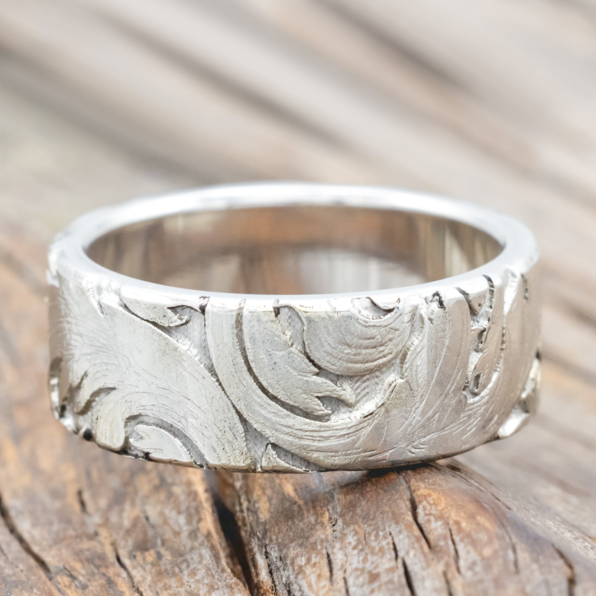 "FIELDER" - 3D ENGRAVED BOTANICAL-INSPIRED WEDDING BAND-Staghead Designs