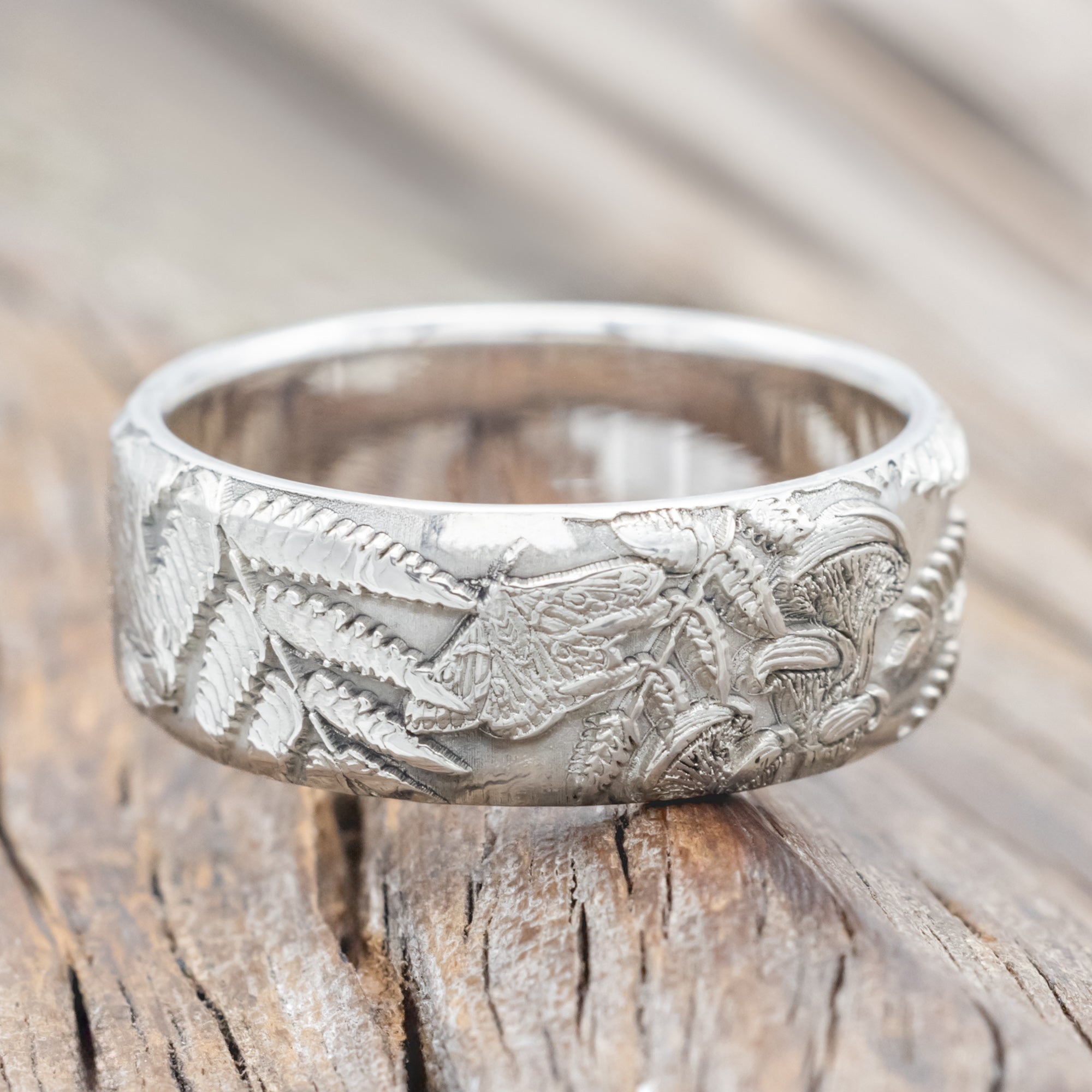 "FOREST" - 3D ENGRAVED MUSHROOM-INSPIRED WEDDING BAND-Staghead Designs