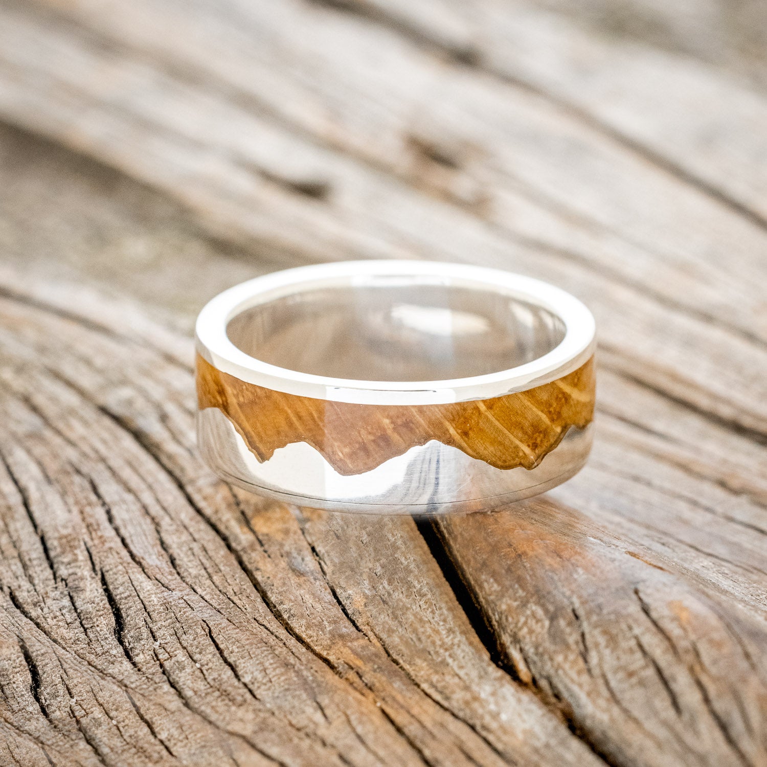 "HELIOS" - WHISKEY BARREL OAK & SILVER MOUNTAIN RANGE WEDDING BAND-15