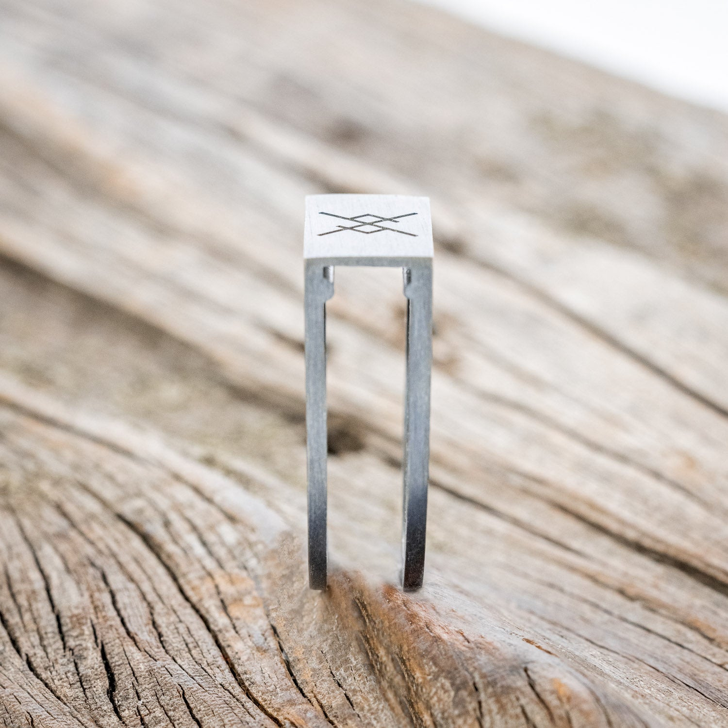 "HEMLOCK" - RUNE ENGRAVED SILVER POISON RING WITH A DARKNESS TREATMENT FINISH-8