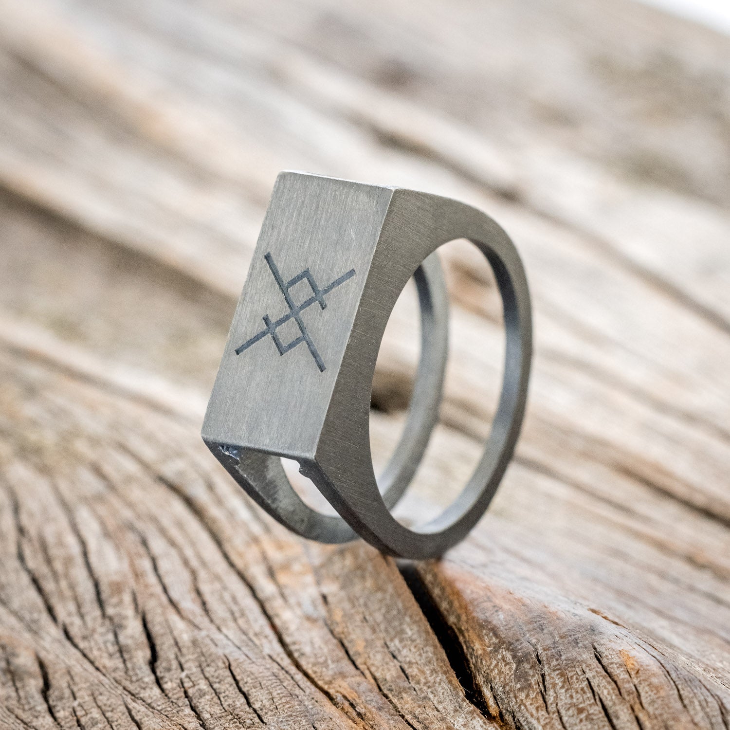 "HEMLOCK" - RUNE ENGRAVED SILVER POISON RING WITH A DARKNESS TREATMENT FINISH-5