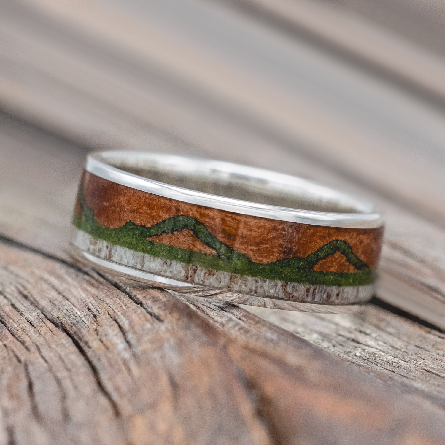 "THE EXPEDITION" - MOUNTAIN ENGRAVED WEDDING RING WITH REDWOOD, MOSS & ANTLER-Staghead Designs