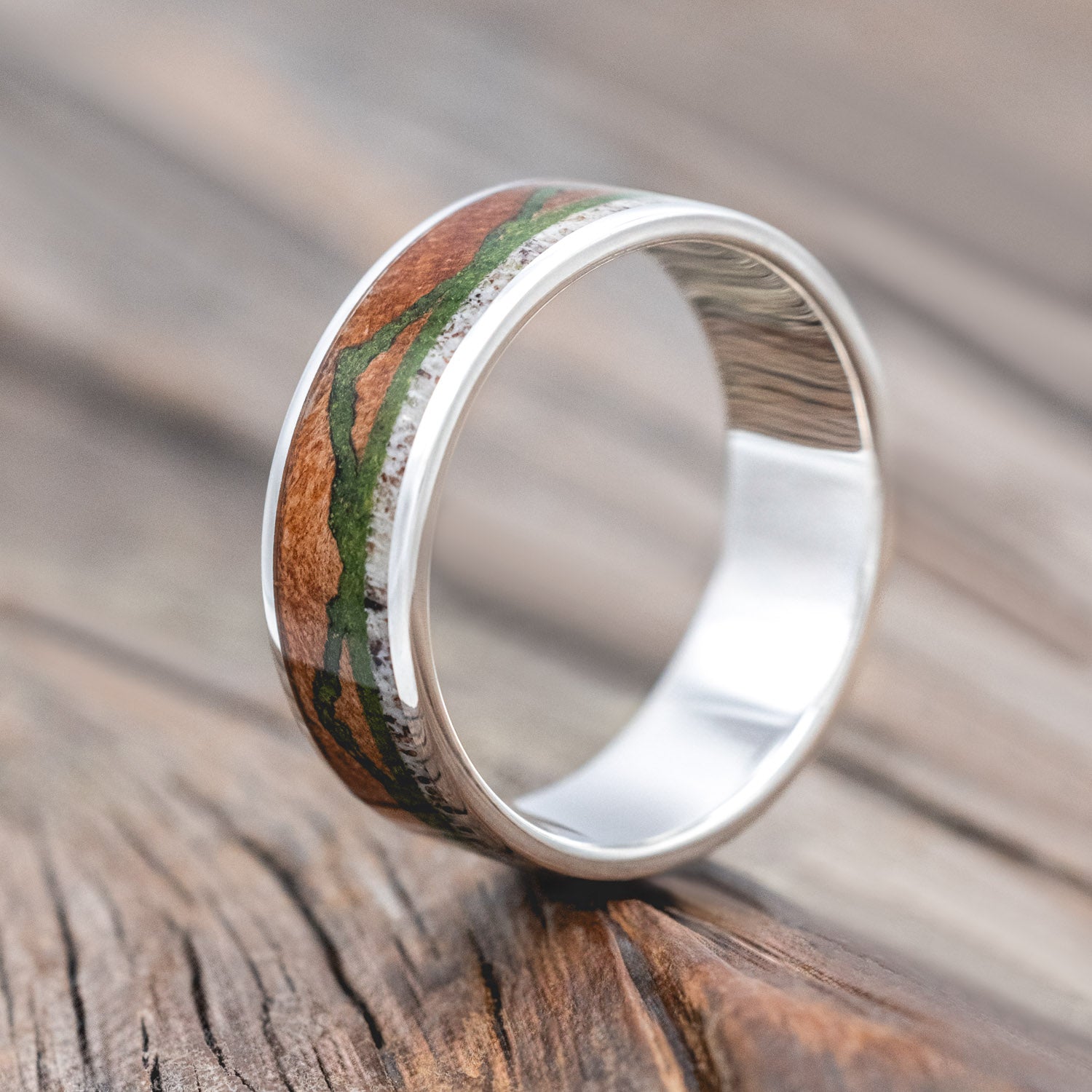 "THE EXPEDITION" - MOUNTAIN ENGRAVED WEDDING RING WITH REDWOOD, MOSS & ANTLER-Staghead Designs