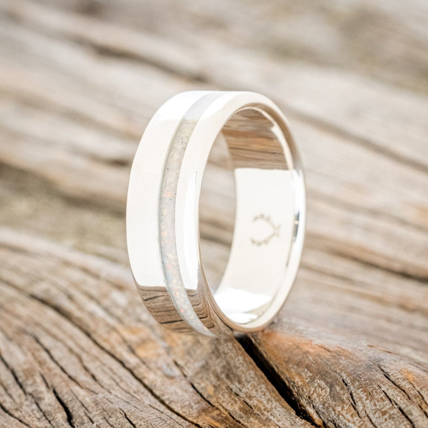 "VERTIGO" - WEDDING BAND WITH SINGLE INLAY-Staghead Designs