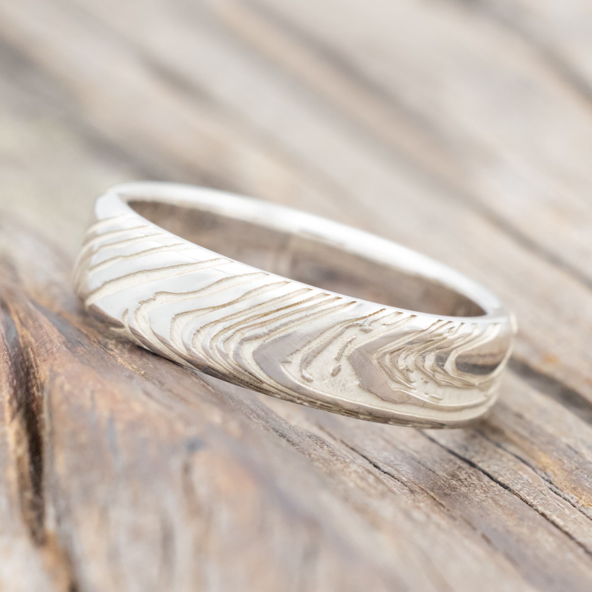 WOODGRAIN PATTERN WEDDING BAND-Staghead Designs