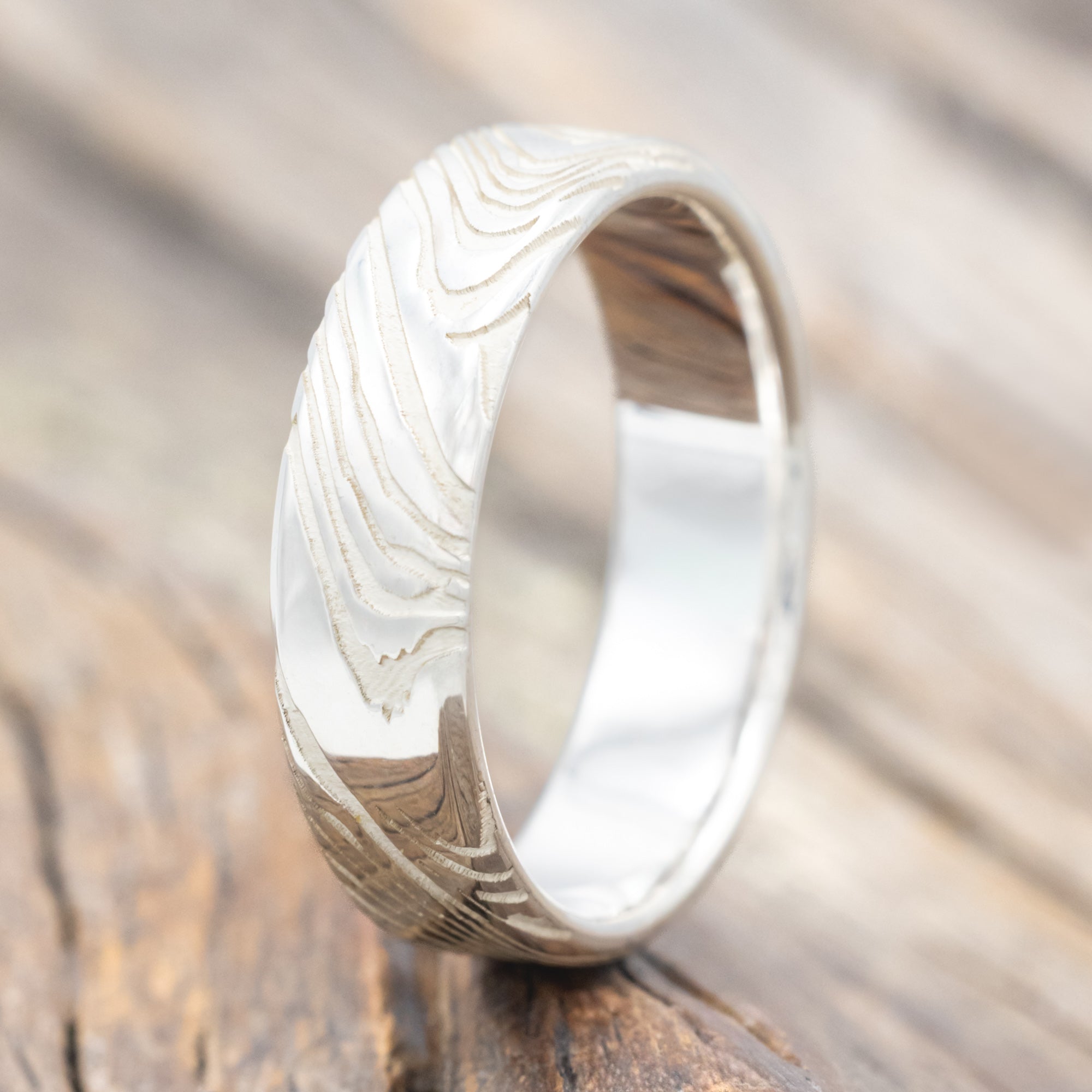 WOODGRAIN PATTERN WEDDING BAND-Staghead Designs