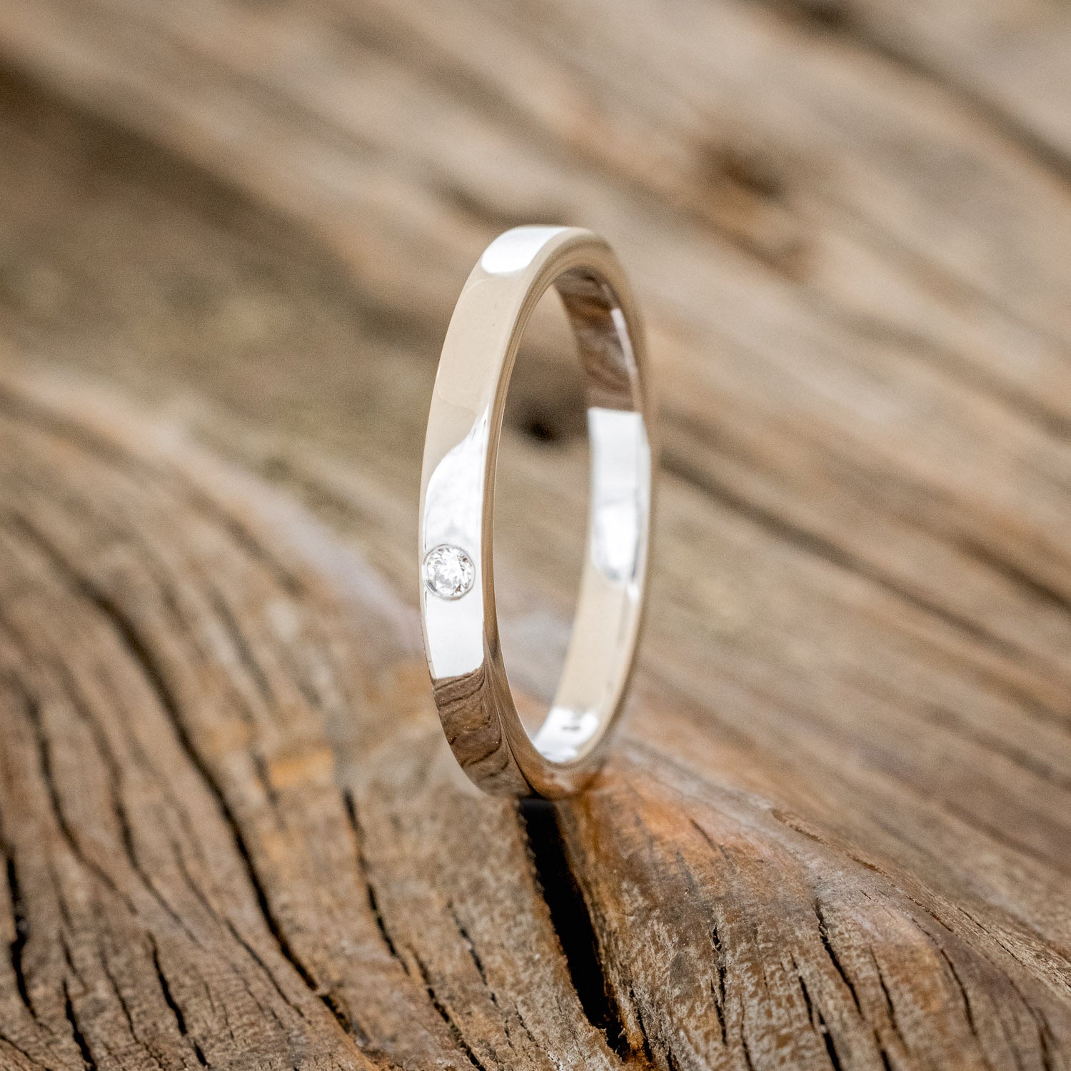 SINGLE DIAMOND STACKING WEDDING BAND-1