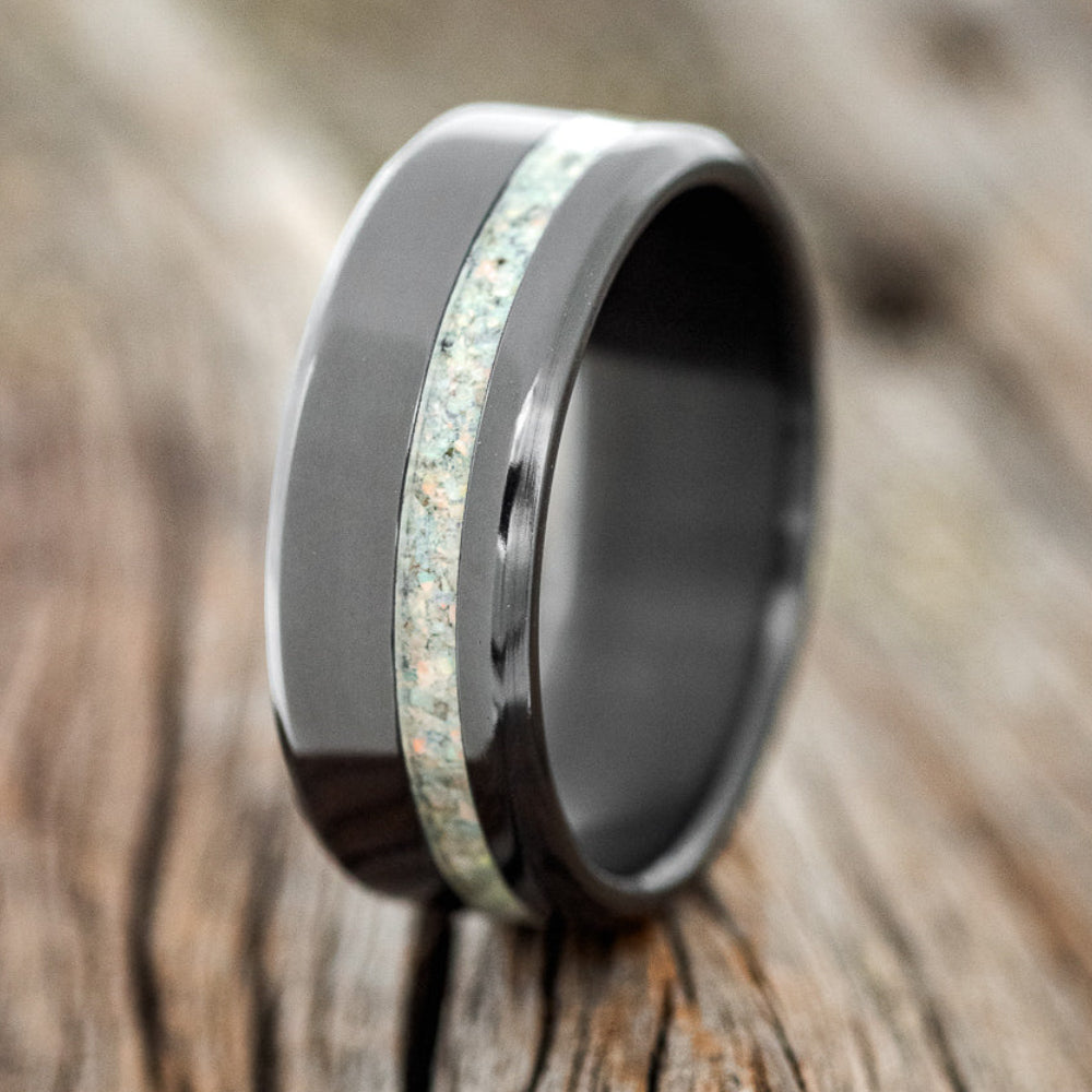 "VERTIGO" - WEDDING BAND WITH SINGLE INLAY-Staghead Designs