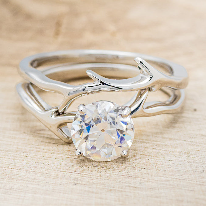"ARTEMIS" - ROUND CUT ENGAGEMENT RING WITH AN ANTLER-STYLE STACKING BAND-Staghead Designs