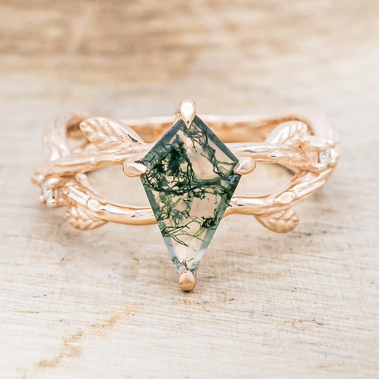 MATCHING SET OF "ARTEMIS ON THE VINE" MOSS AGATE & MEN'S "ARTEMIS" MOSS INLAY WEDDING RINGS-5