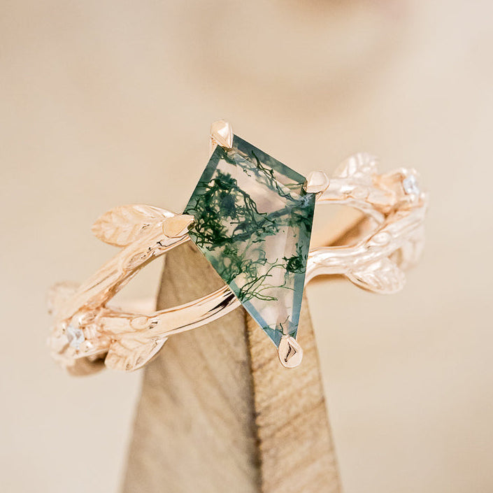 MATCHING SET OF "ARTEMIS ON THE VINE" MOSS AGATE & MEN'S "ARTEMIS" MOSS INLAY WEDDING RINGS-2