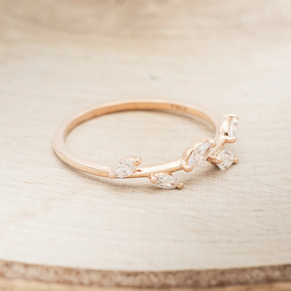 "Idhal" - Marquise Cut Diamond Ring - 14K Rose Gold - Size 7