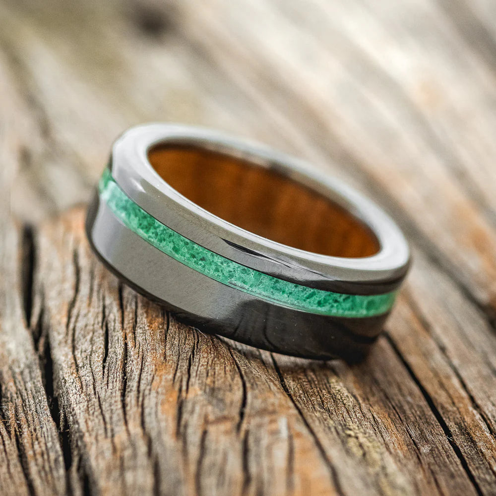 "VERTIGO" - MALACHITE WEDDING BAND FEATURING A WHISKEY BARREL LINING - BLACK ZIRCONIUM - SIZE 10 3/4-Staghead Designs